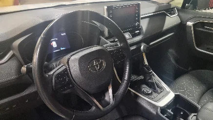 Toyota Rav 4 photo-12